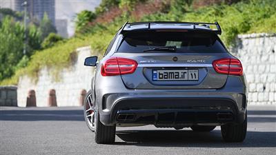 تجربه رانندگی با مرسدس‌بنز GLA45 AMG